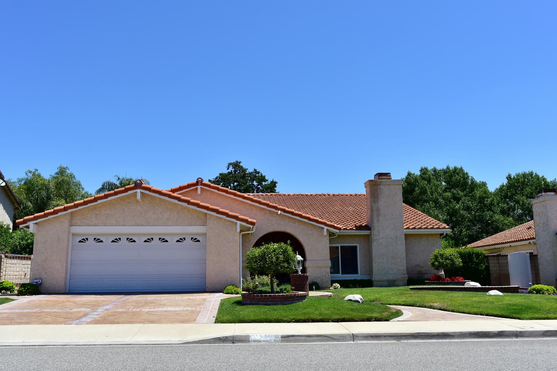 Southern California craftsman home recently purchased for cash by My Home Sold
